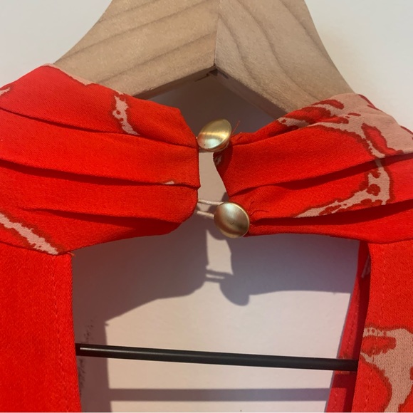 Revolve Karina Grimaldi Red Orange Jumpsuit V neck Patterned Pantsuit Style - Picture 10 of 11